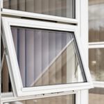 Topgesteuerter Beschlag